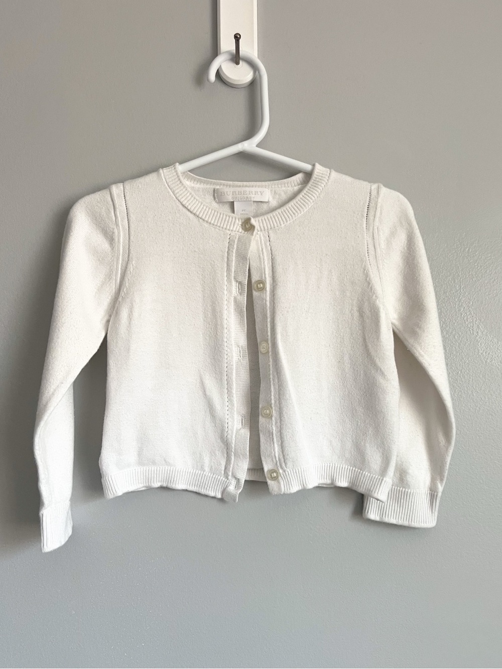 Burberry White Cardigan size 2 years 100% cotton sweater girl
